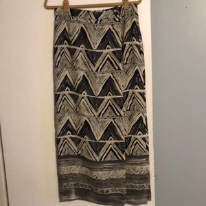 Chaus geometric designed maxi wrap skirt sized 12